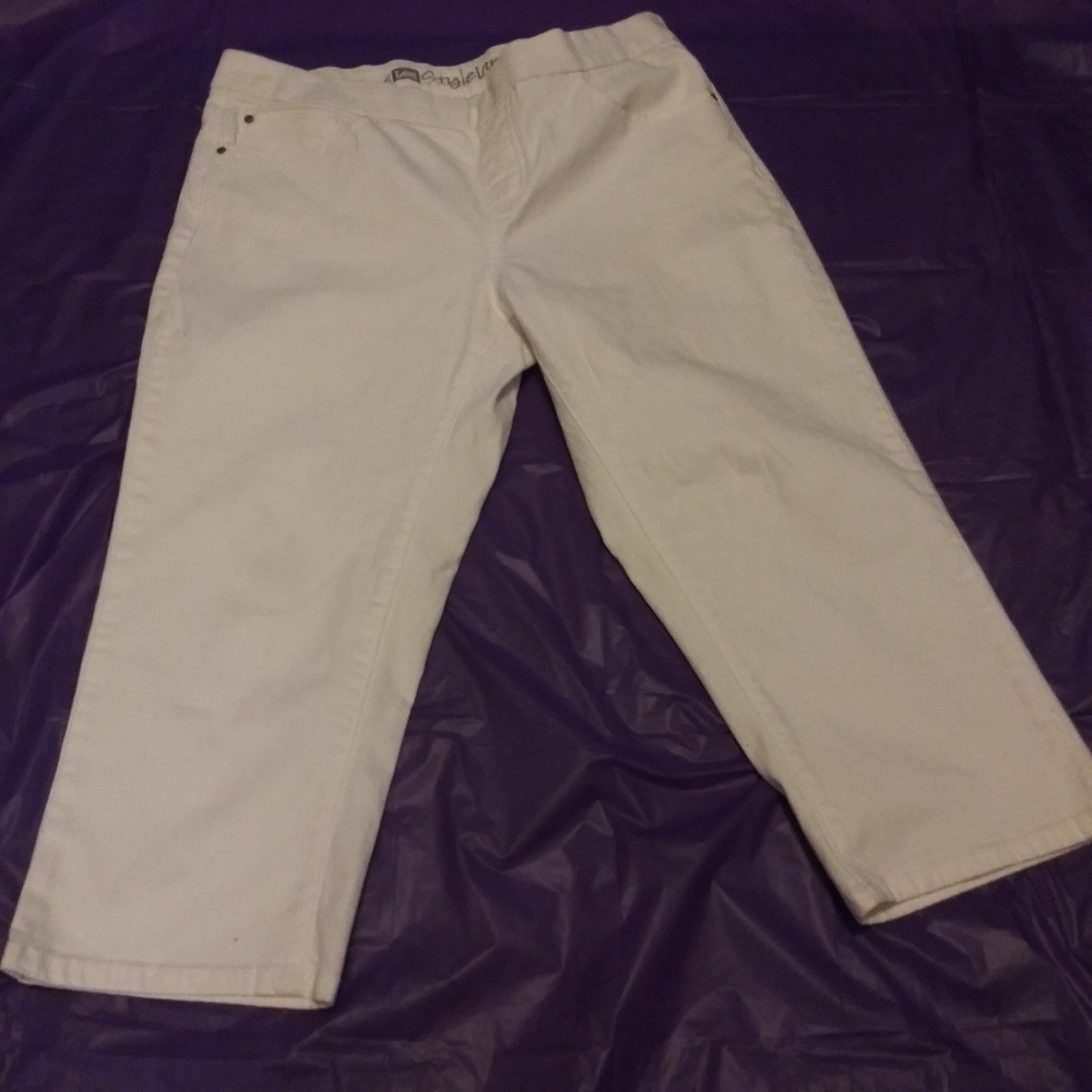 Lee Style up capris size 14